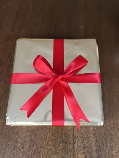 Gallery photo for white-red-ribbon.jpg