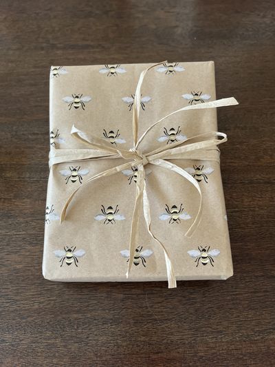 Gallery photo for bee-ribbon.jpg